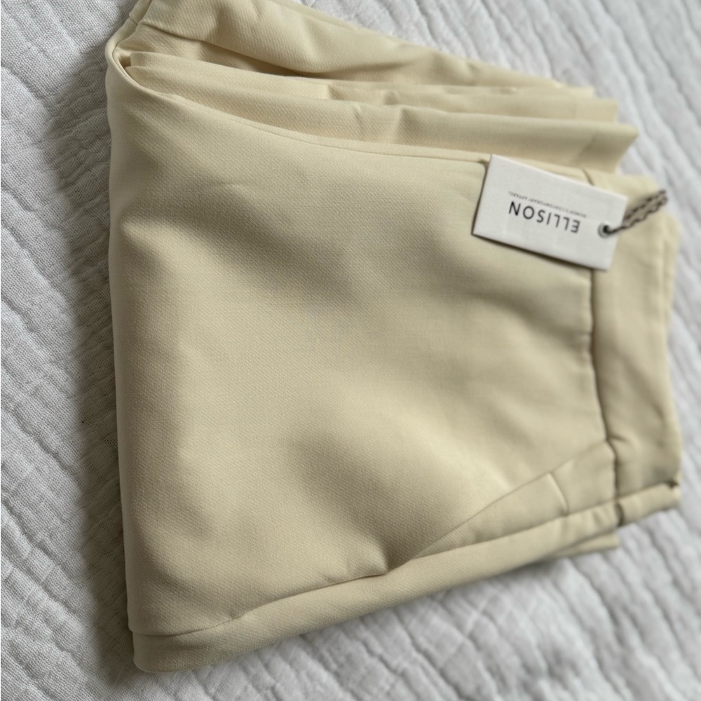 Ellison Wide Leg High Rise Cream Pants - Picture 3 of 5